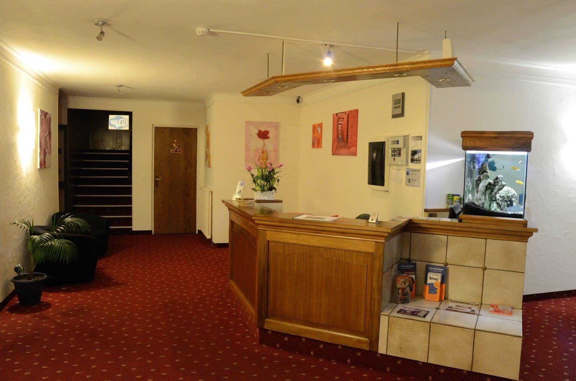 Hotel Aer Vieille-Toulouse ภายนอก รูปภาพ